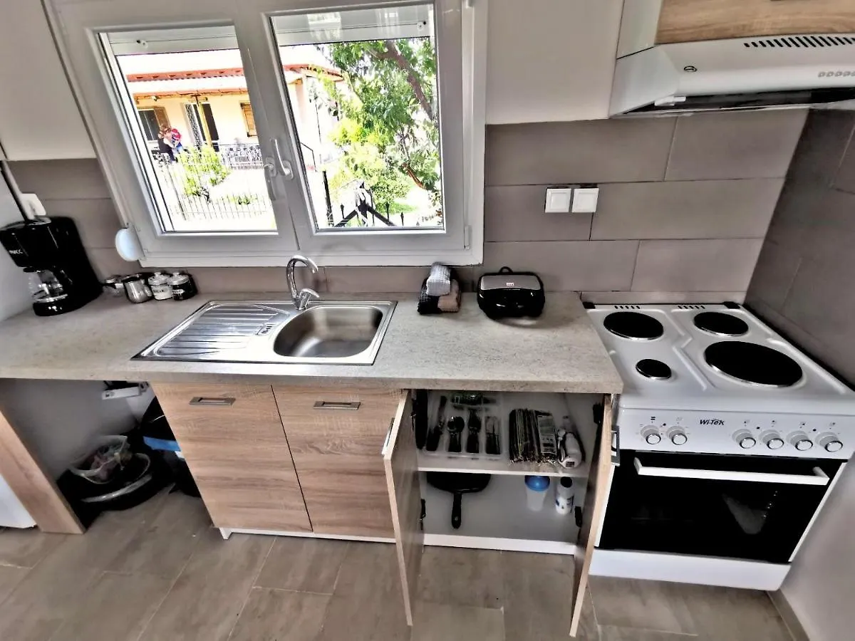 Villa Lilian Nea Kallikrateia 0*,  Řecko