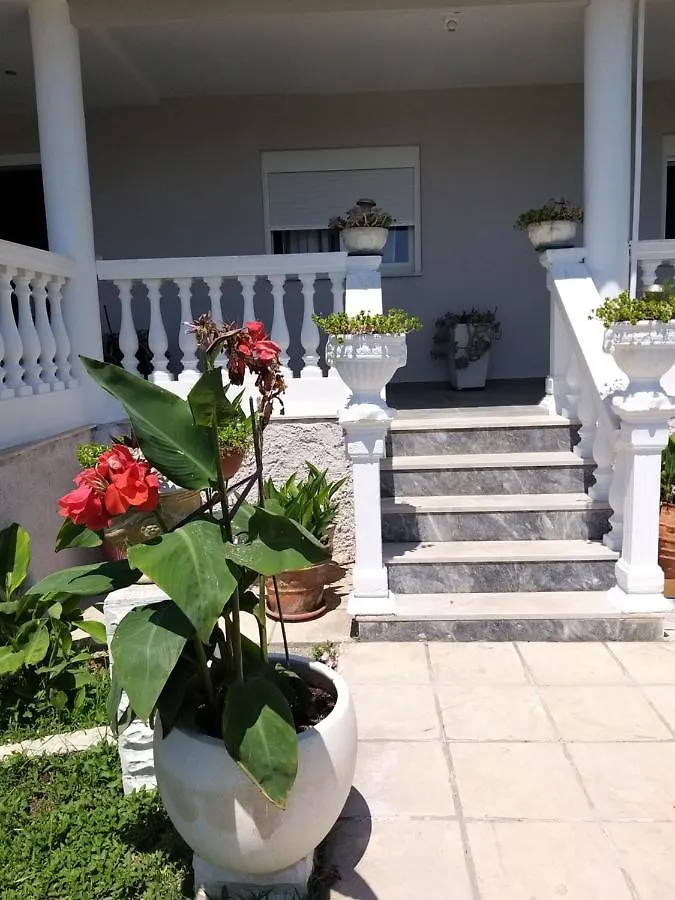 Ferienhaus Villa Lilian Nea Kallikrateia