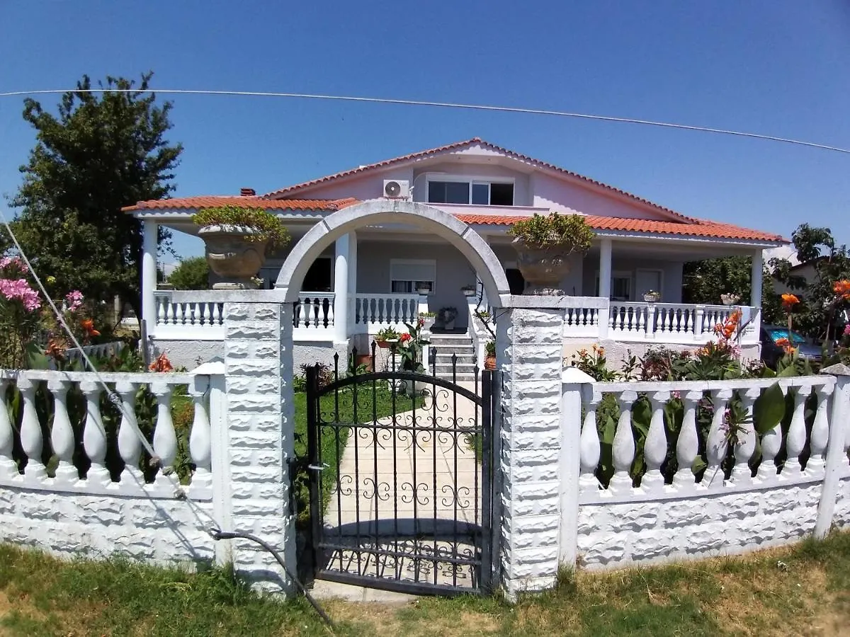 Ferienhaus Villa Lilian Nea Kallikrateia