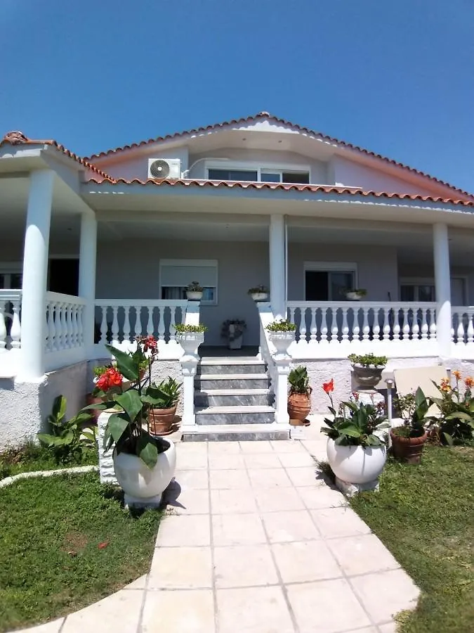 Villa Lilian Nea Kallikrateia 0*,  Griechenland